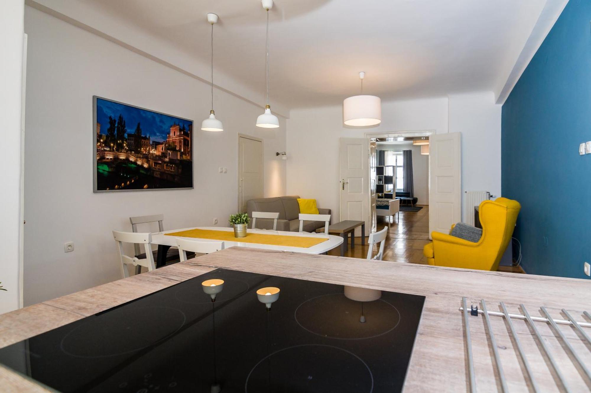 Elegant Central Apartment Liubliana Exterior foto